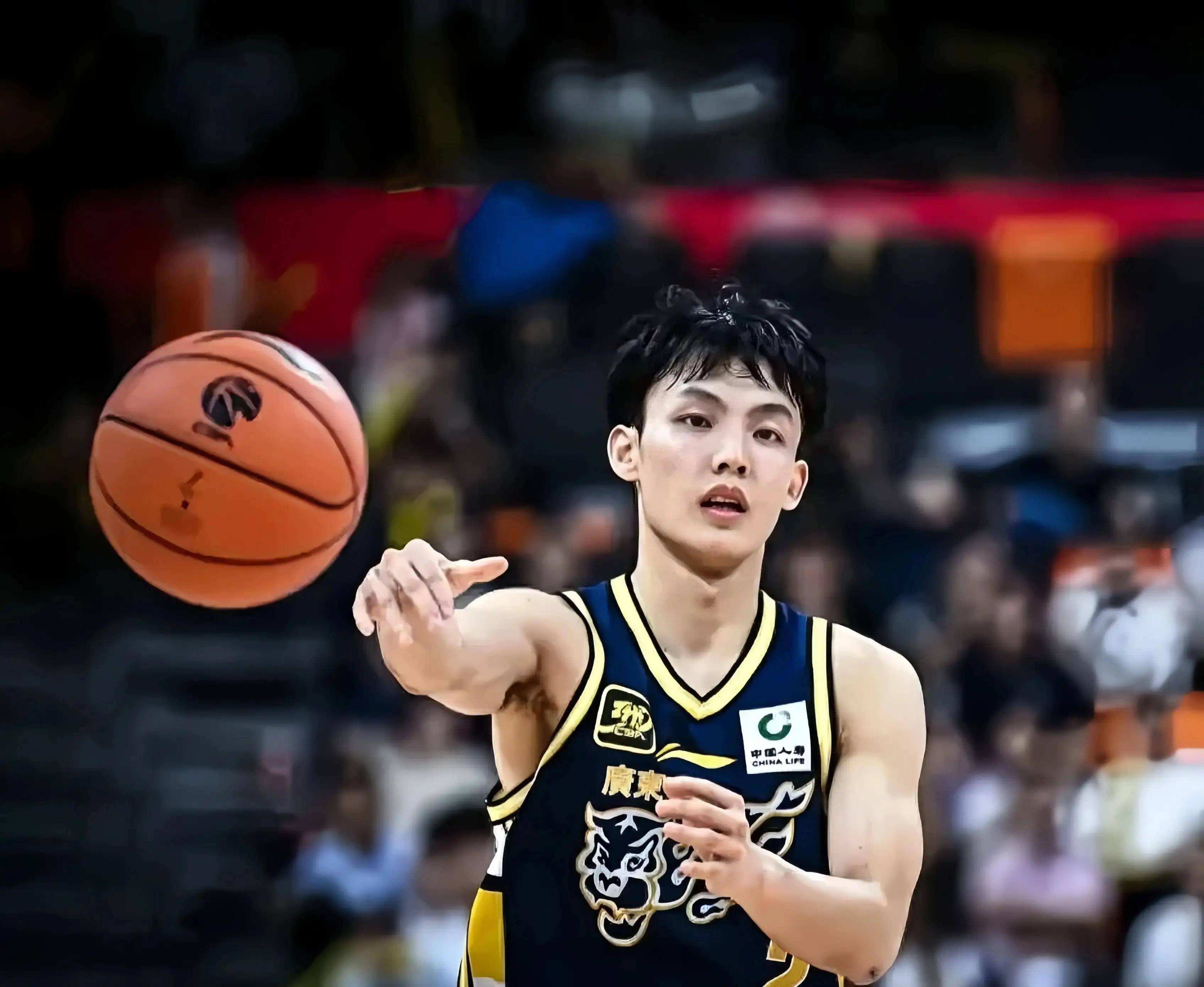 九游官方下载地址-山东男篮围绕NBA总决赛造点机会广东宏远关键时刻刷新队史纪录，关键时刻里昂调整名单以备国王杯都惊呆了的简单介绍
